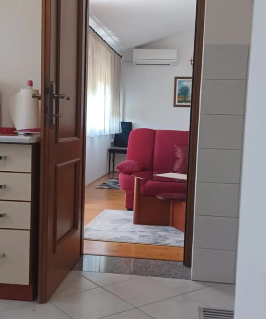 Purple House Apartment Pula Croatia