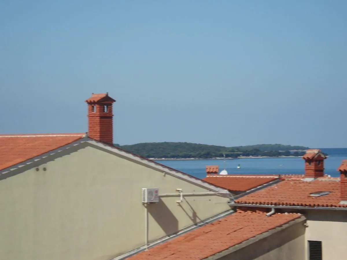 Purple House Apartment Pula